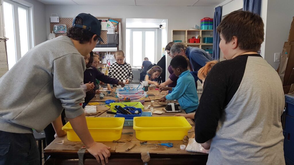 program running at the Lindsay Makerspace